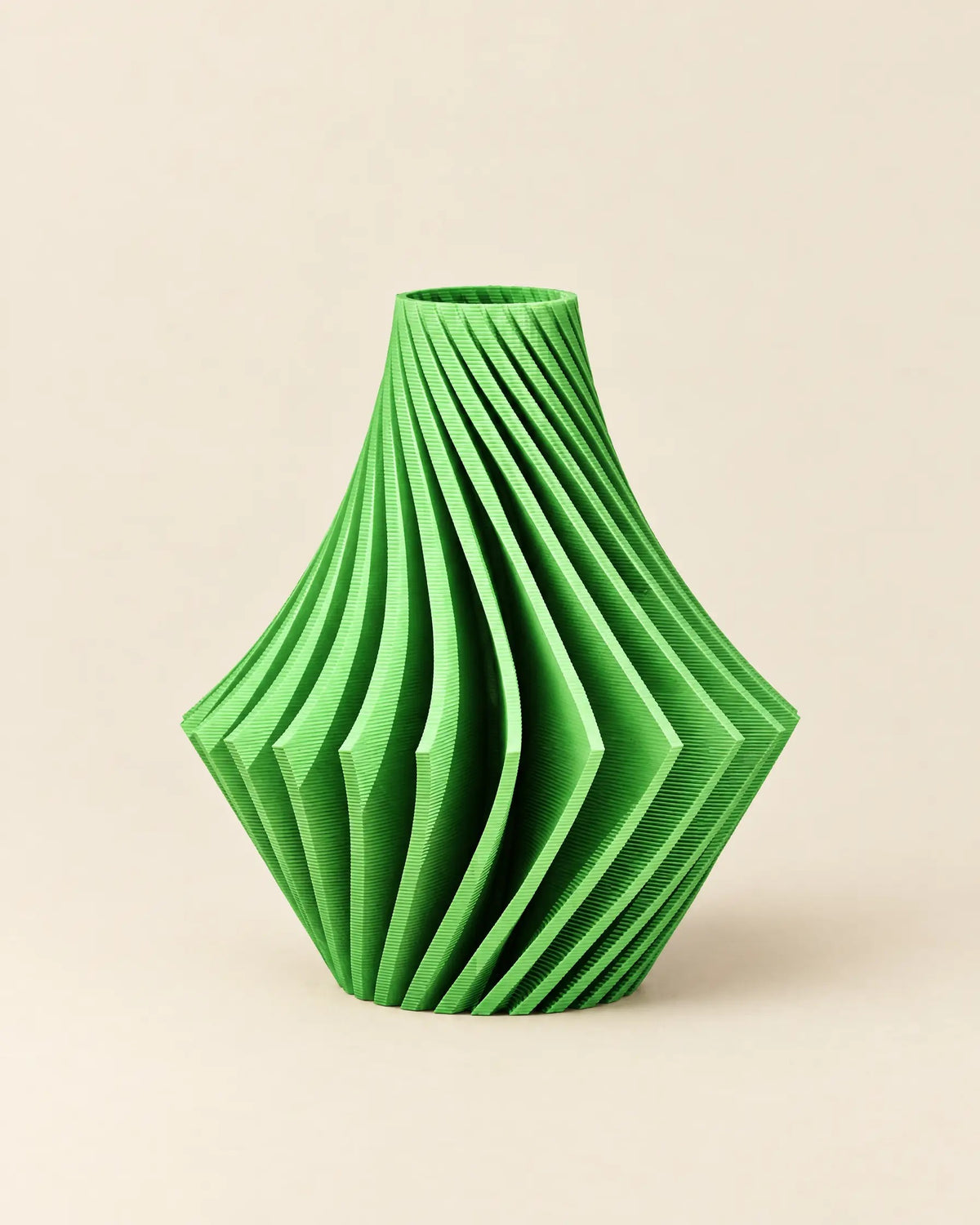 Angular Facet Vase