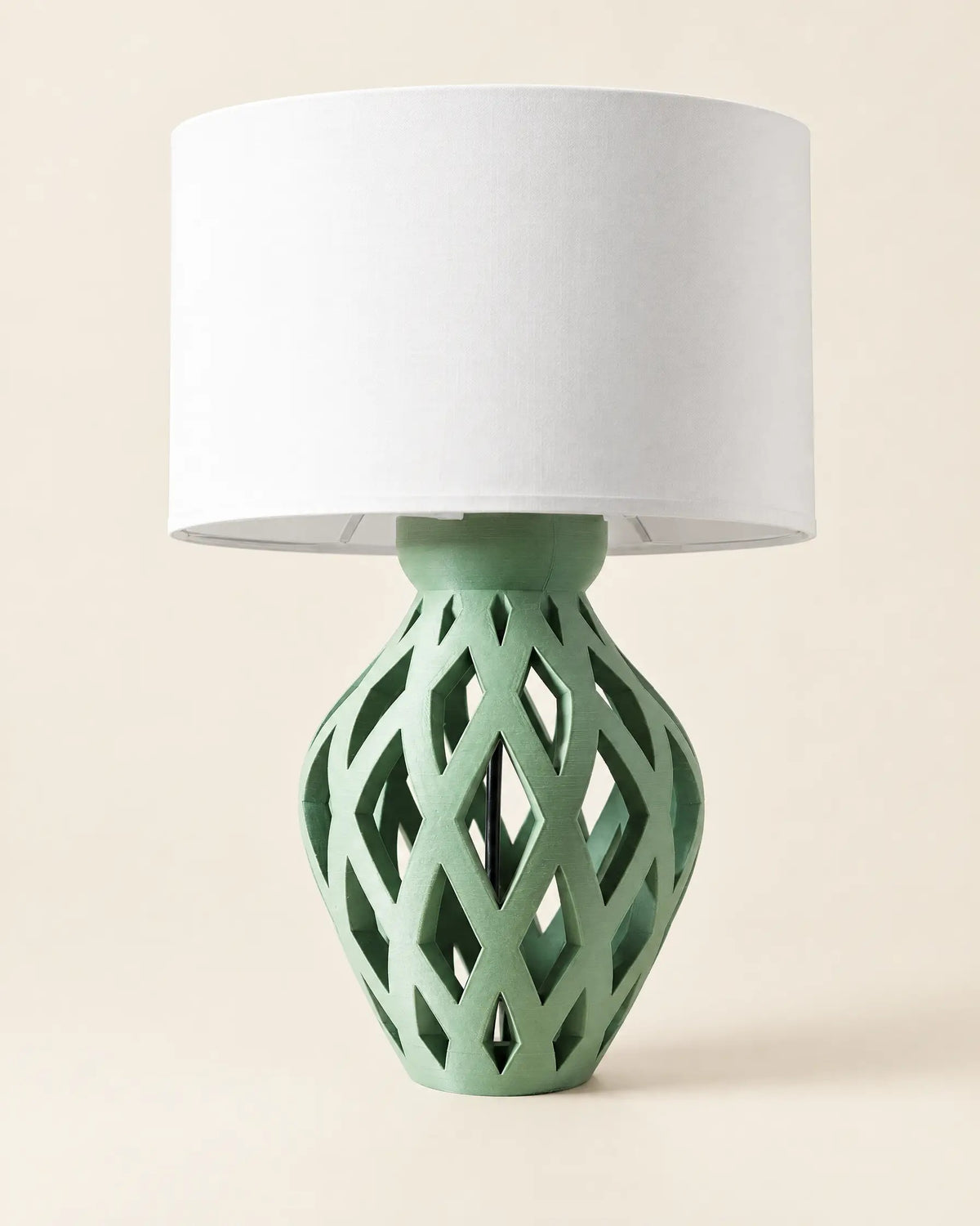 Lattice Bulb Table Lamp