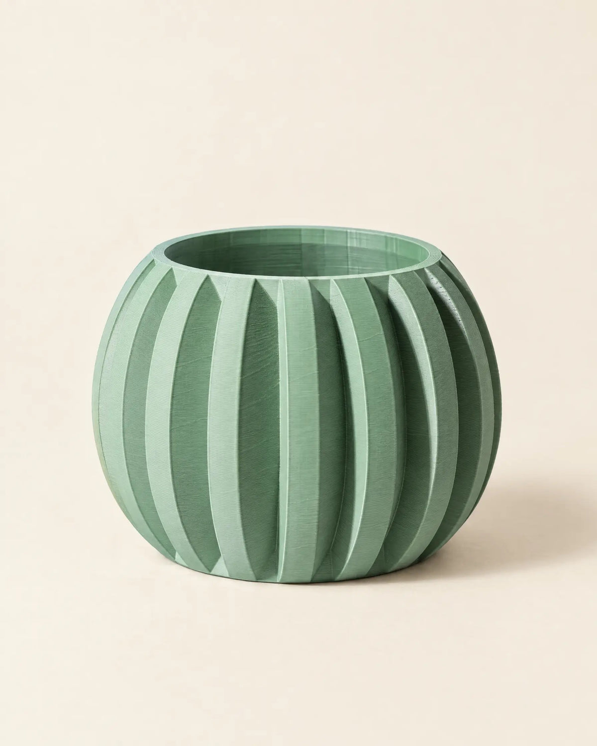 Rib Globe Planter