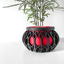 Lantern Hybrid Planter