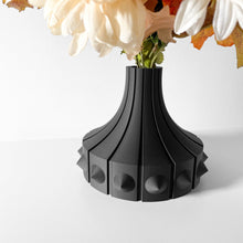 Dome Stud Vase