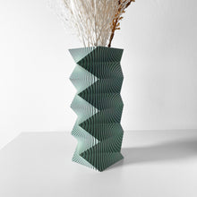 Zigzag Column Vase