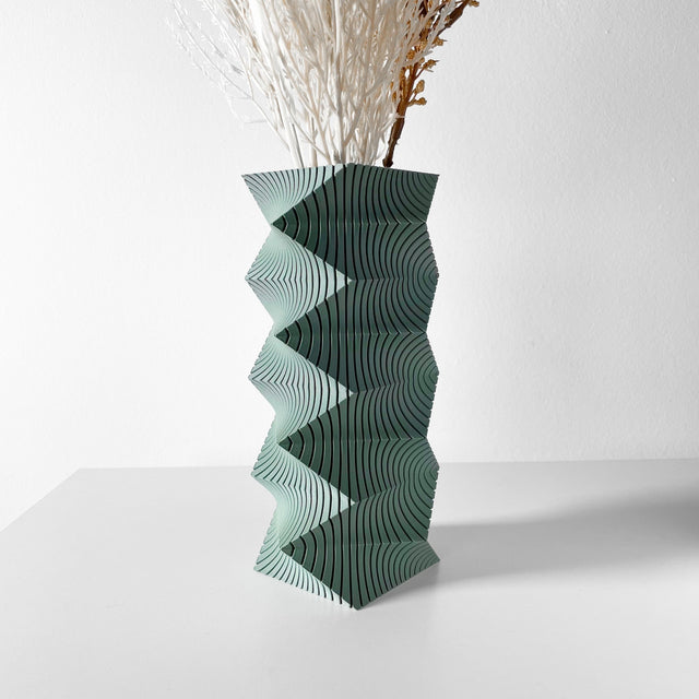 Zigzag Column Vase