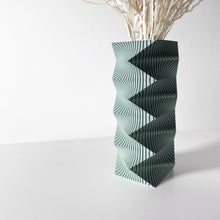 Zigzag Column Vase