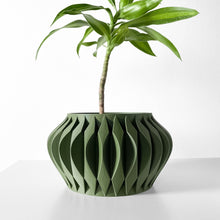 Twist Fin Planter