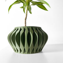 Twist Fin Planter