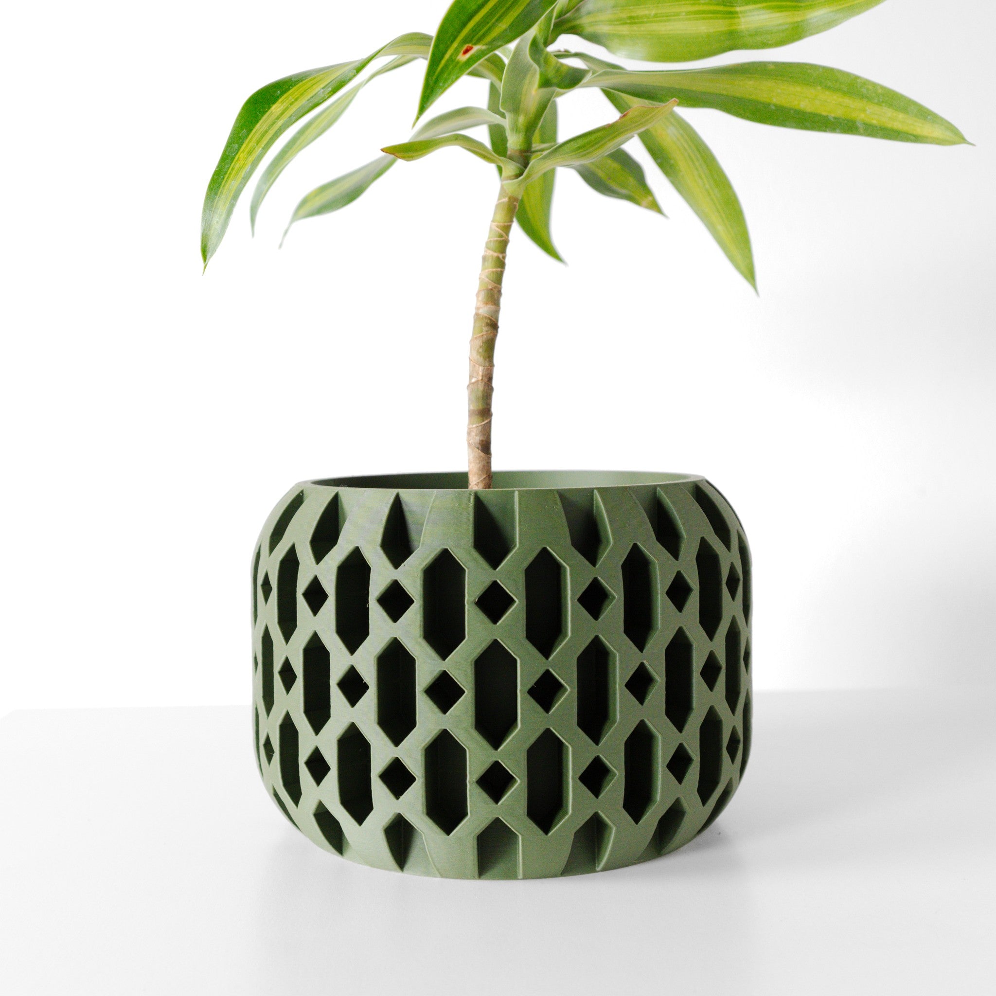 Checker Cut Planter - 3D printed planter by Valence Objects