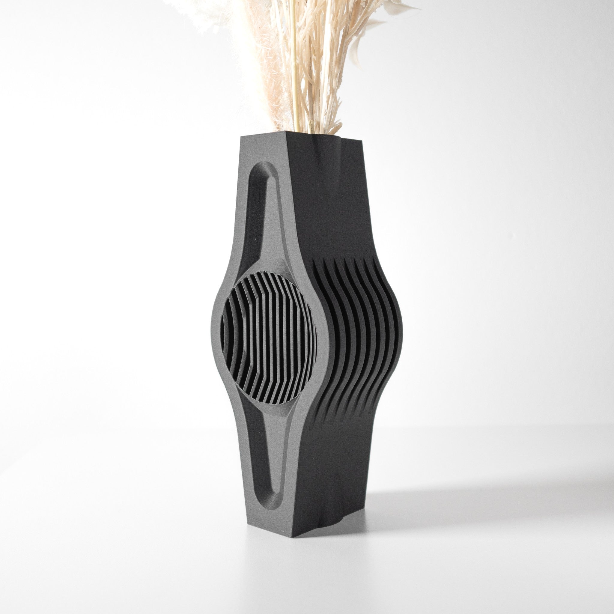 Wave Slab Fin Vase - 3D printed vase by Valence Objects