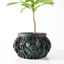Oval Lattice Hybrid Planter