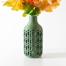 Dash Slot Vase
