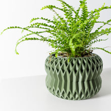 Lattice Fin Planter