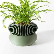 Ribbed Pedestal Planter