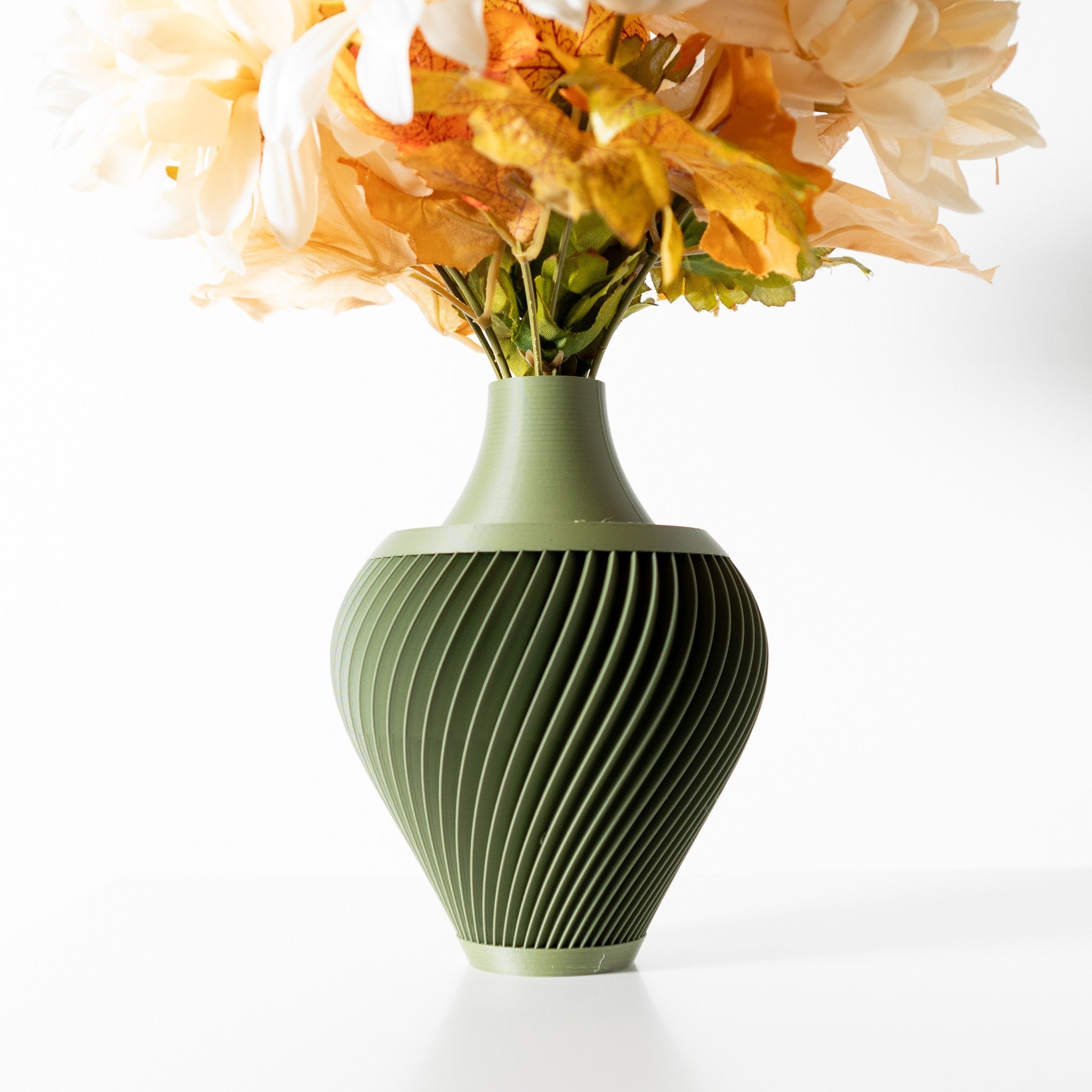 Spiral Urn Vase - 3D printed vase by Valence Objects