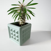 Triangle Relief Planter