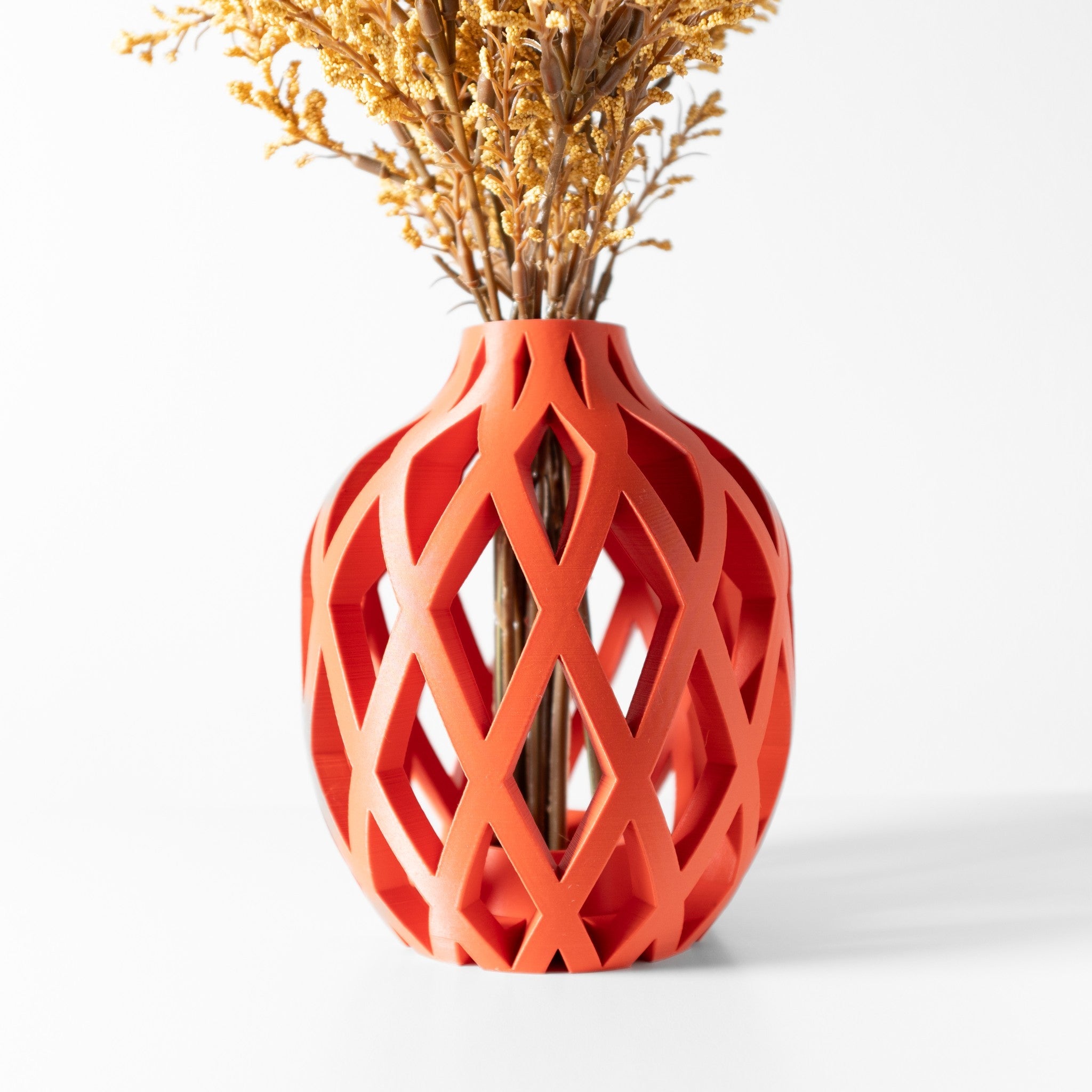 Diamond Cage Vase - 3D printed vase by Valence Objects