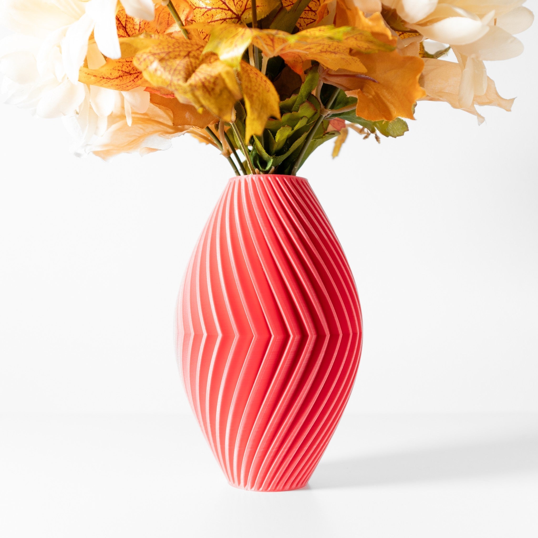 Swirl Pleat Vase - 3D printed vase by Valence Objects