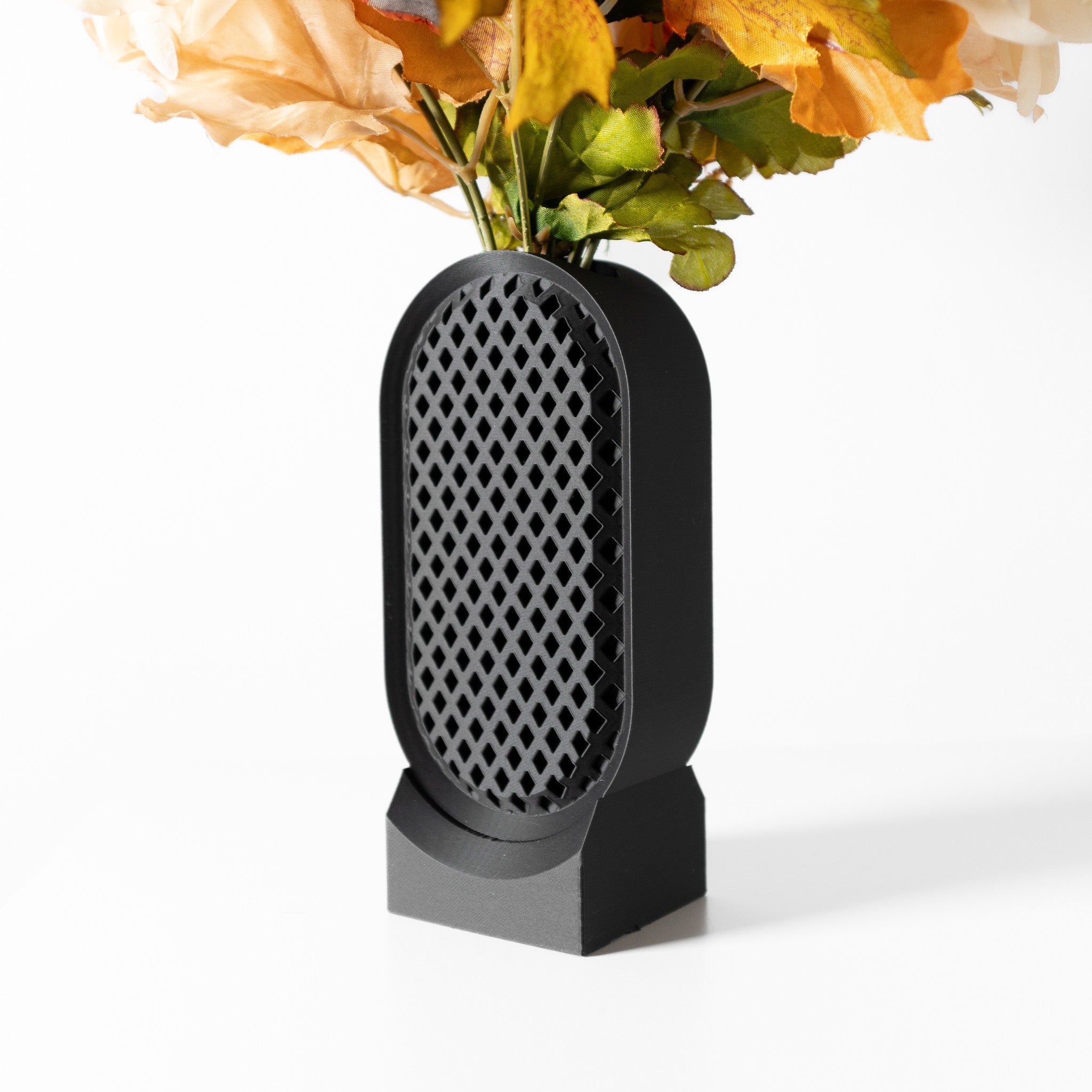 Comb Window Vase - 3D printed vase by Valence Objects