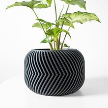 Zigzag Ridge Planter