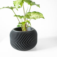 Zigzag Ridge Planter