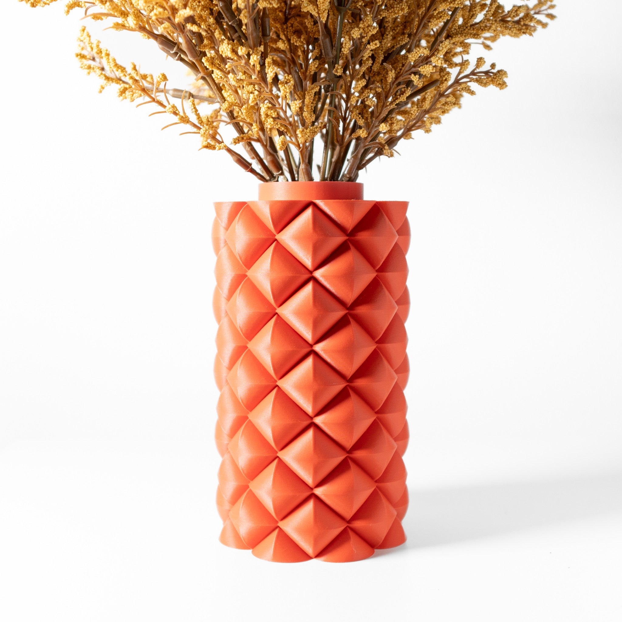 Quilt Column Vase - 3D printed vase by Valence Objects