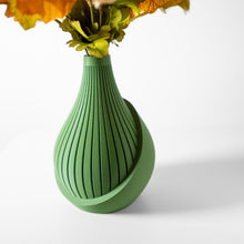 Wrap Fold Vase
