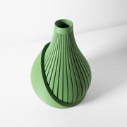 Wrap Fold Vase - 3D printed vase by Valence Objects