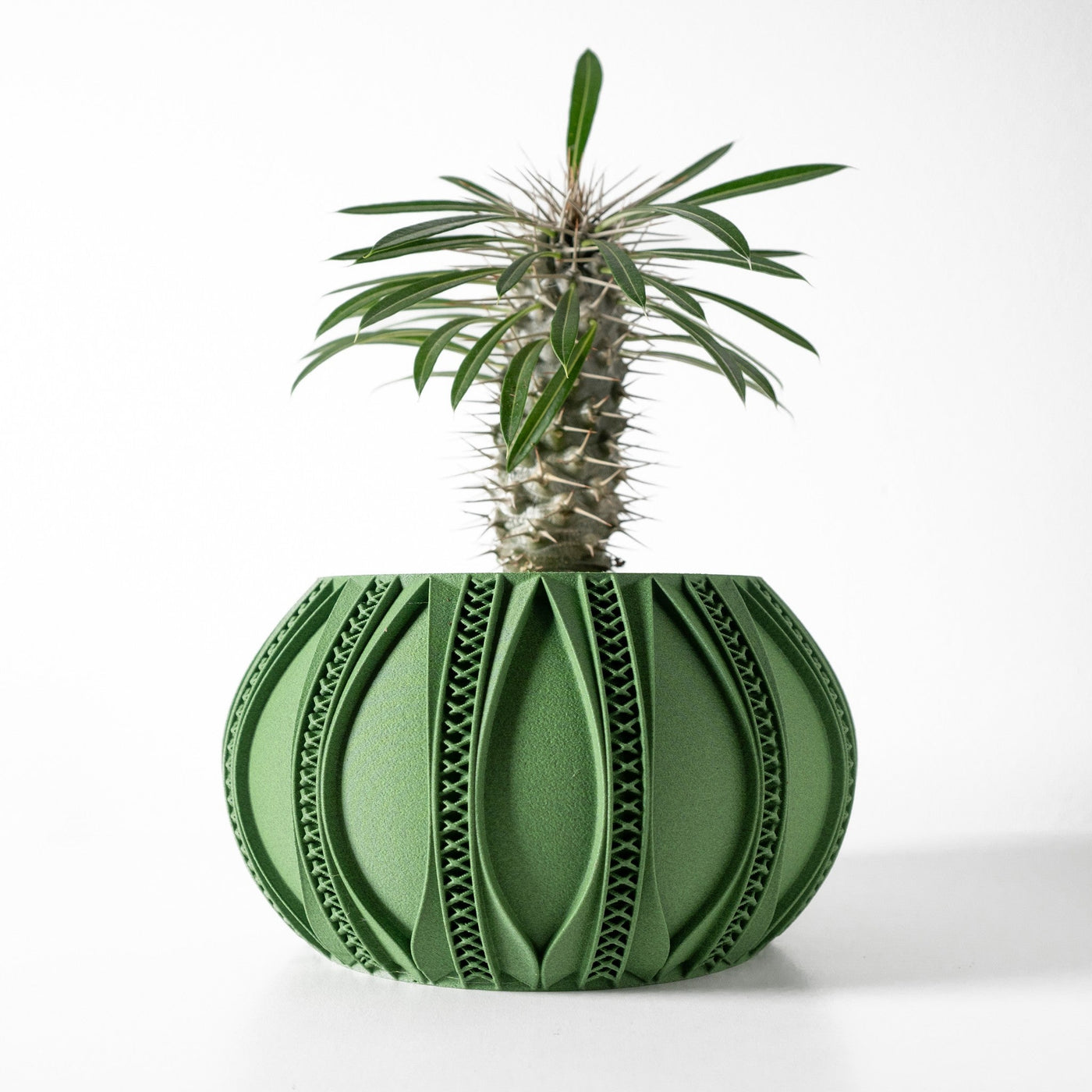 Beaded Seam Planter