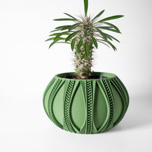 Beaded Seam Planter