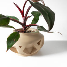Cross Facet Planter