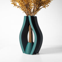 Split Fin Vase