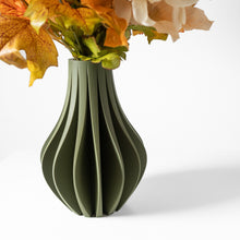 Lobe Bulb Vase