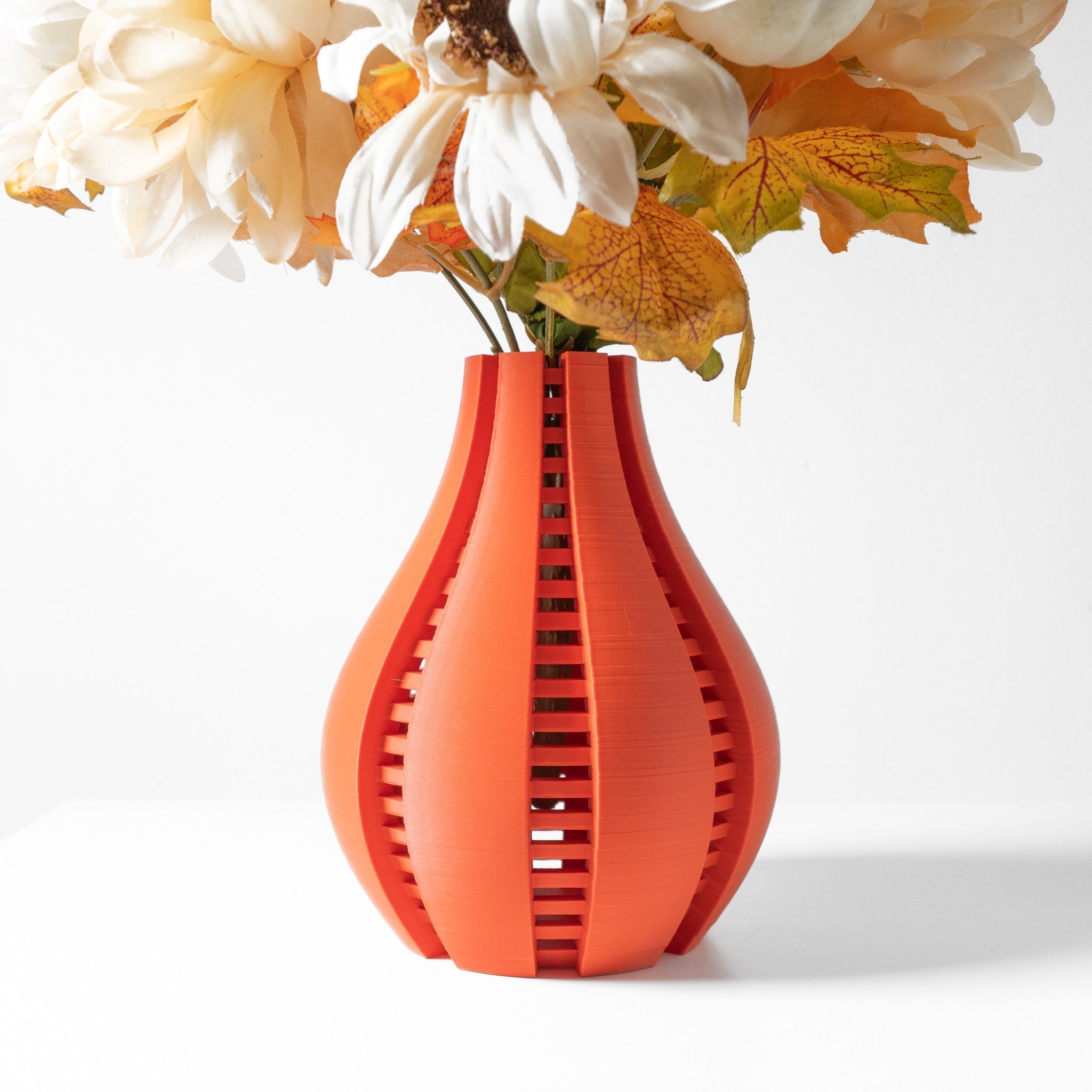 Slot Band Vase - 3D printed vase by Valence Objects