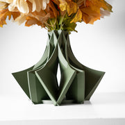 Star Fold Vase - 3D printed vase by Valence Objects