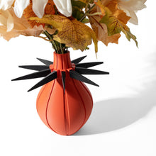 Collar Facet Vase