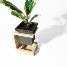 Cantilever Shelf Planter