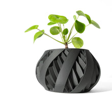 Ribbon Swirl Planter