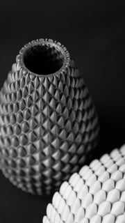 Dragon Scale Vase - 3D printed vase by Valence Objects