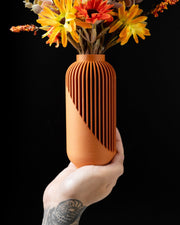 Wrap Rib Vase - 3D printed vase by Valence Objects