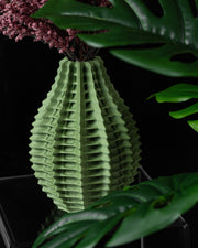 Fin Blade Vase - 3D printed vase by Valence Objects