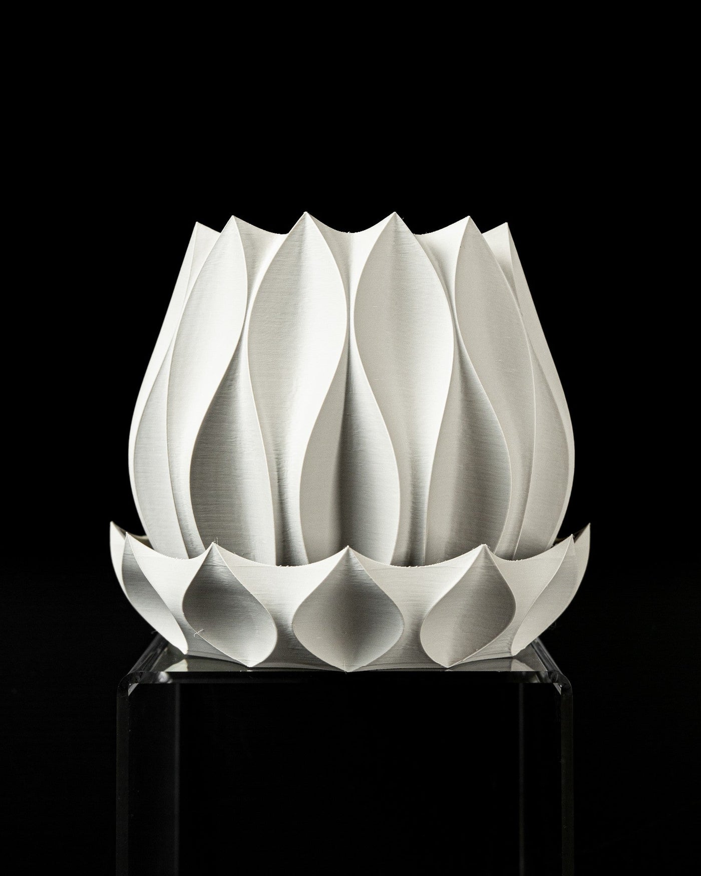 Chasm Bloom Planter