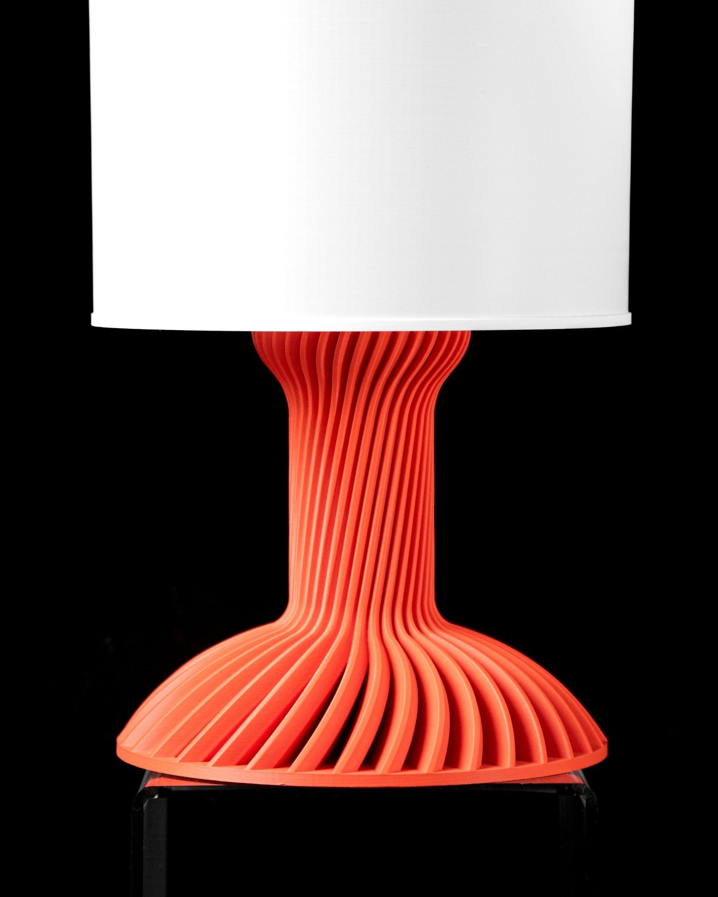 Twist Flare Table Lamp