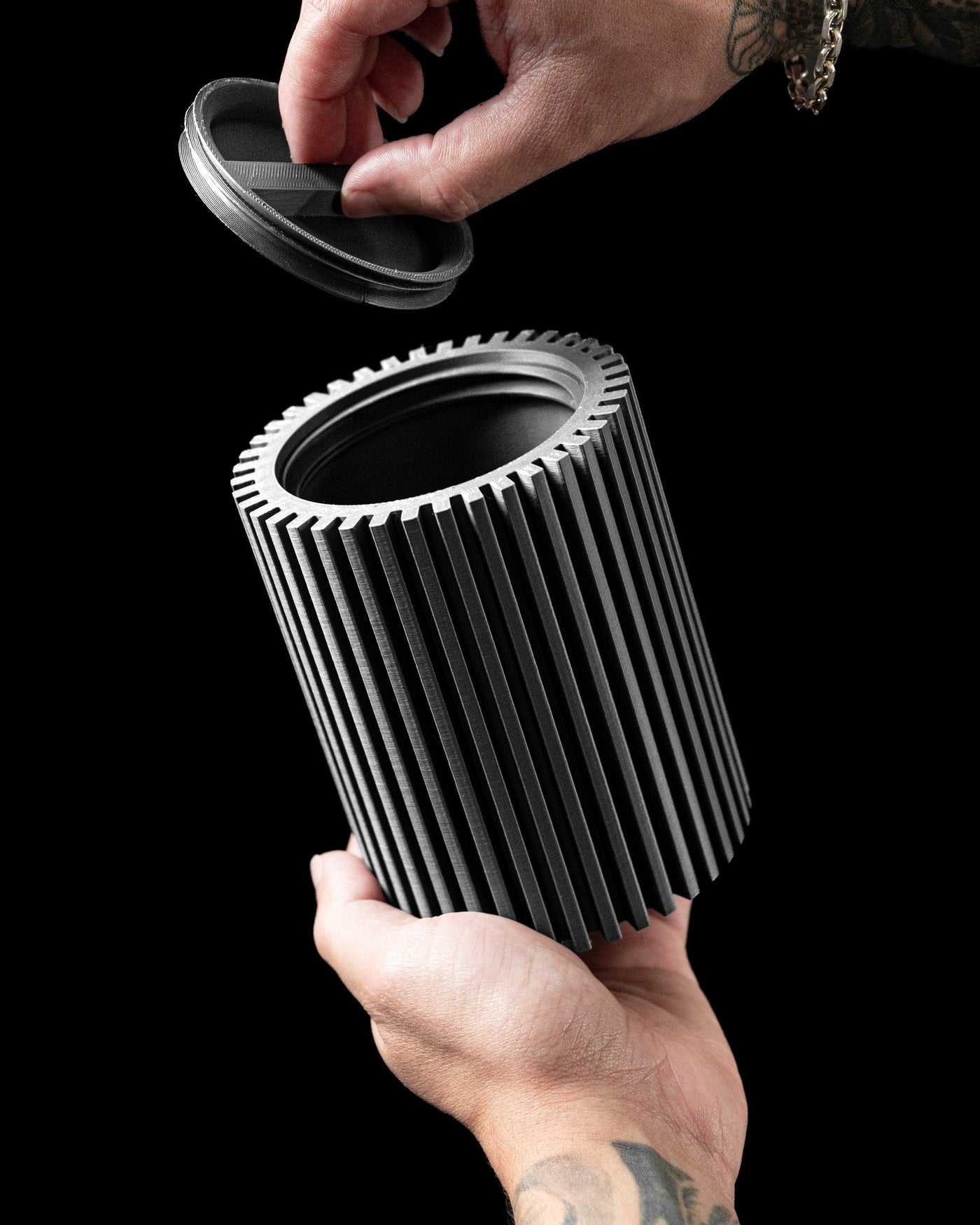 Comb Canister