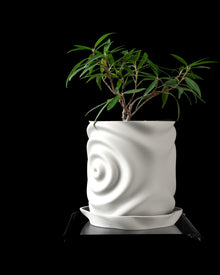 Ripple Relief Planter
