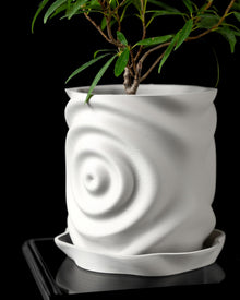 Ripple Relief Planter