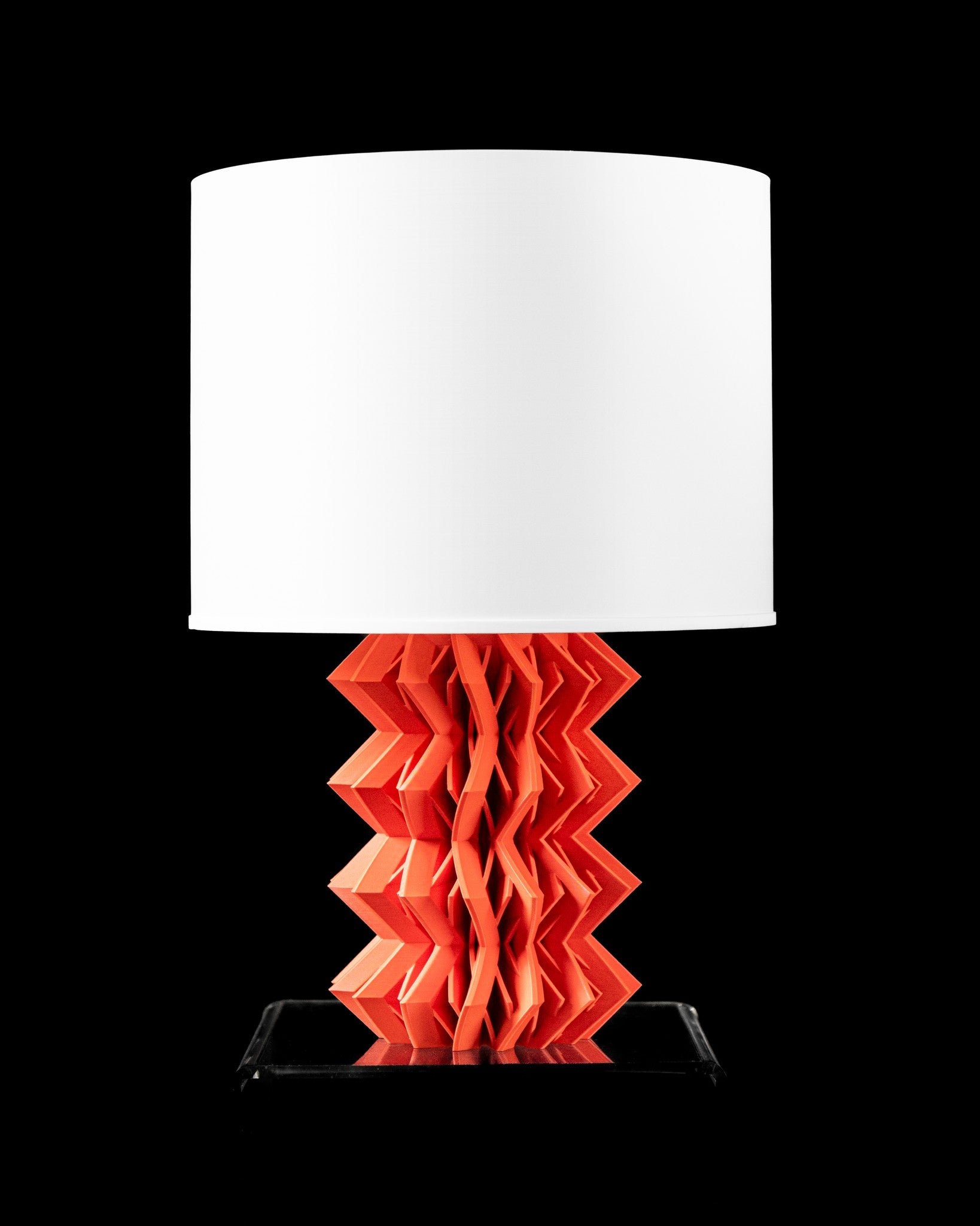 Zigzag Base Table Lamp - 3D printed table lamp by Valence Objects
