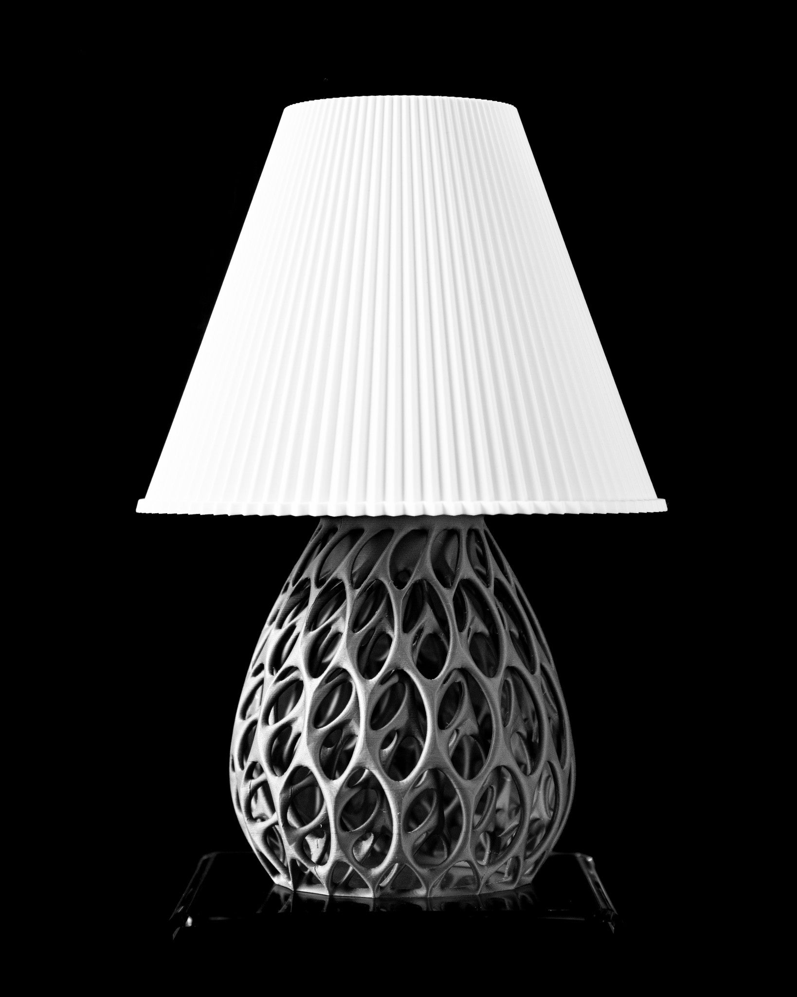 Cell Oval Table Lamp - 3D printed table lamp by Valence Objects