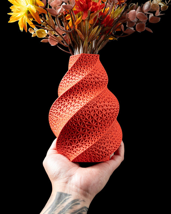 Coral Twist Vase - 3D printed vase by Valence Objects