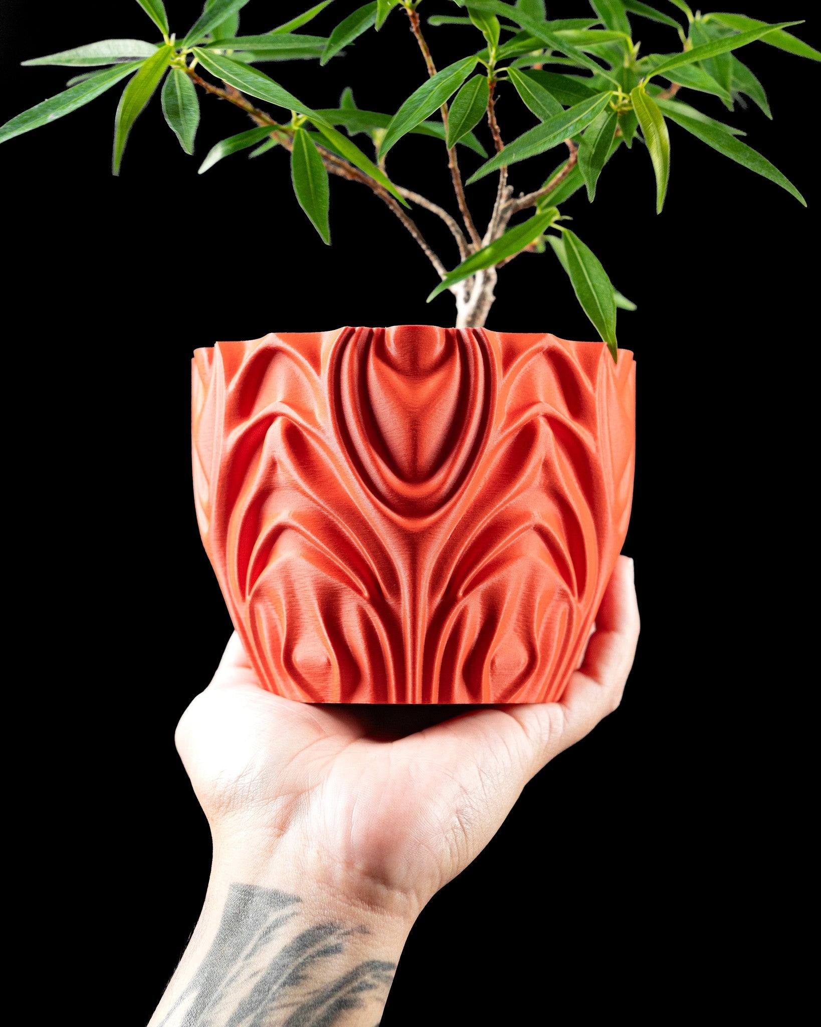 Flame Ridge Planter - 3D printed planter by Valence Objects