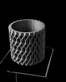 Diamond Mesh Planter