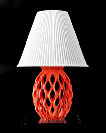 Lattice Base Table Lamp